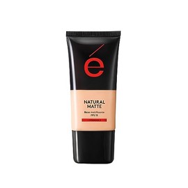 ésika - Natural Matte Base de Maquillaje de Alta Cobertura 29ml - 110C