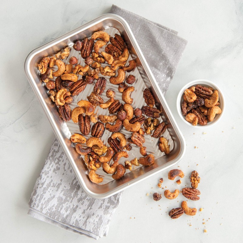 Nordic Ware Prism Baking Eighth Sheet, Natural