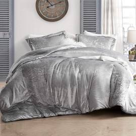 Velvet Crush - Coma Inducer Queen Comforter - Champagne Alloy