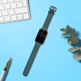 kwmobile Strap Compatible with Xiaomi Mi Band 7 Pro Strap - Replacement Silicone Watch Band - Green