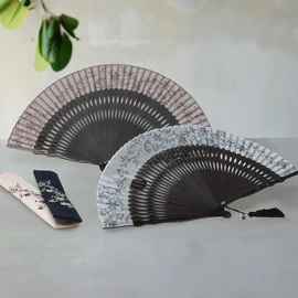 Osaka Choseido Fan, Women's, Stylish, Business, Folding Fan Bag, Handkerchief Included, Set Romanesque, Pink