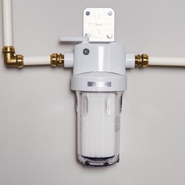 GE Whole House Water Filtration System | Reduces Sediment, Rust & More | Install Kit & Accessories Included | Filter Not Included | Replace Filters (FXHTC, FXHSC) Every 3 Months | GXWH40L