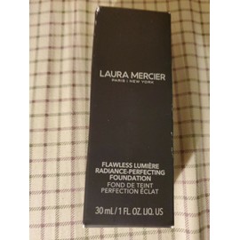 Laura Mercier Flawless Lumiere Radiance Perfecting Foundation - 1N1 Creme
