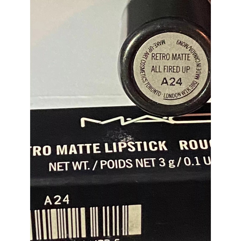 M·A·C Mac Lipstick Retro Matte #All Fired Up - FULL