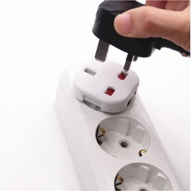 NJDT UK To European Plug Adapter EU Travel Adapter White EU Adapter Plug for Egypt, Turkey, France, Portugal Italy Spain Germany Poland Austria Netherlands China and more Pack of 5