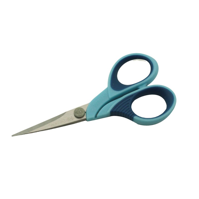 Mundial Super Edge 4-1/4" Embroidery Scissors