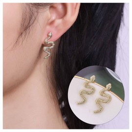 Allereya Vintage Snake Stud Earrings Tiny Snake Earrings Oversized Snake Dangle Earrings Gold Animal Earrings Jewellery for Women and Girls