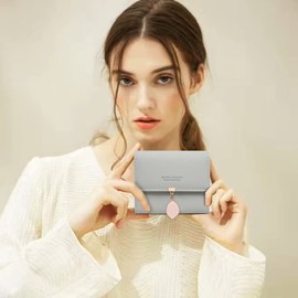 PrettyNuo Geldbeutel Damen aus glattem und weichem Kunstleder Portemonnaie Damen klein und im Kurzformat Geldbörse Damen in sehr schönen Farben mit vielen Fächern Grau