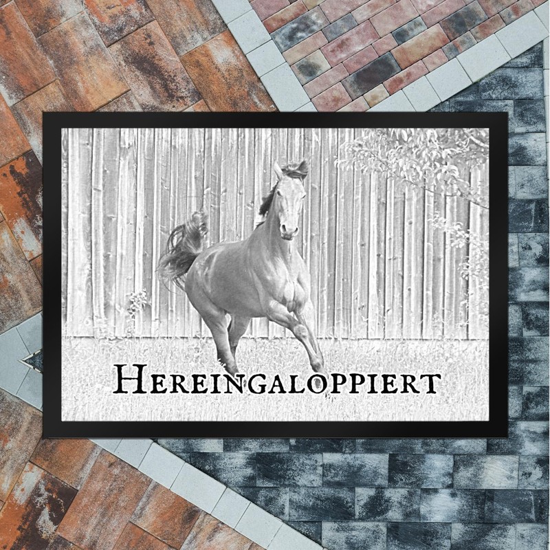 trendaffe Galloping Door Mat with Horse for Every Horse Lover