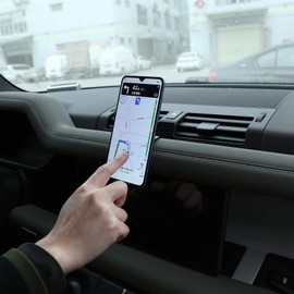 CHEYA Alumium Alloy Car Interior Center Console Dashboard Main Co-Pilot Air Vent Mobile Phone Holder for Land Rover Defender 110 2020 2021 2022 Car Accessories, BLACK