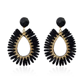 Chanaiqw Statement Raffia Tassel Earrings Boho Summer Beach Lightweight Straw Wicker Dangle Drop Earrings Rattan Fringe Jewelry for Women (Black)