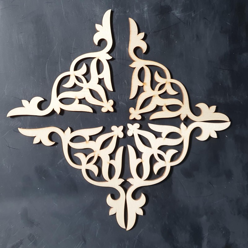 Wooden Ornament - Crafts and Decoration (18 x 18 cm,