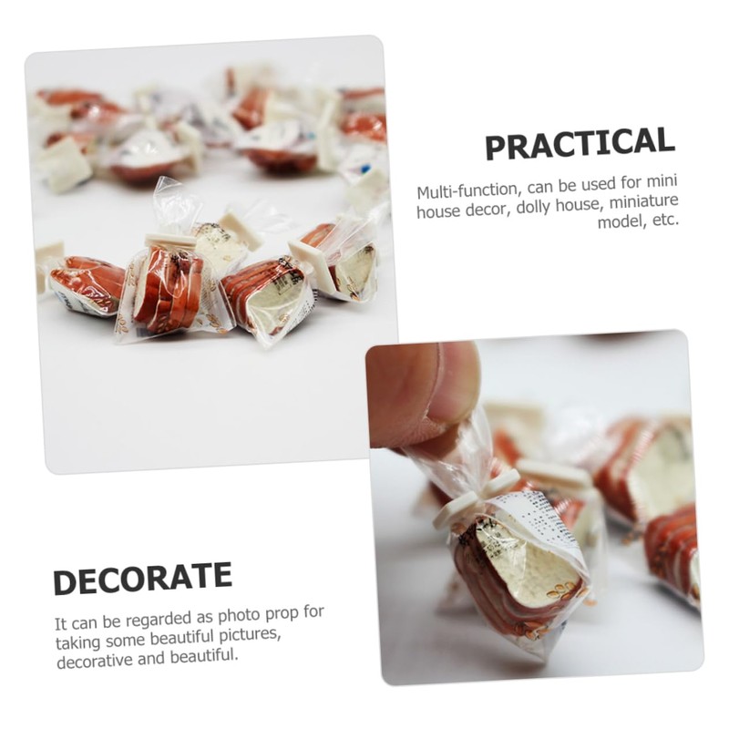 Kisangel 2pcs 3 Cute Mini Food Models Resin Mini Toast