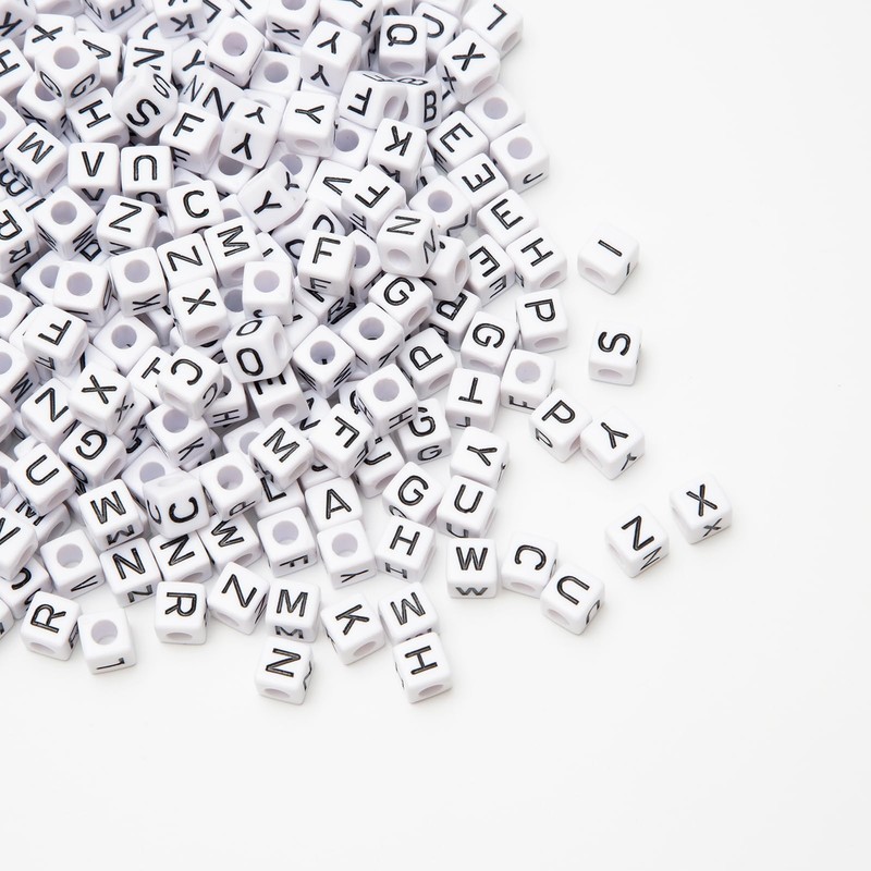 Baiinjiene 300pcs Large Square Letter Beads Acrylic A-Z Big Cube