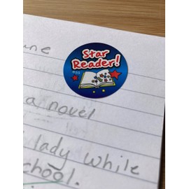 SuperStickers 'Star Reader!' 28mm Stickers. Pack of 125.