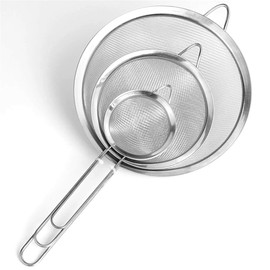 Fine Mesh Strainers 3 Pcs Stainless Steel Colanders and Sifters Set Handle Kitchen Colander for Egg White Separating Flour Sieving Draining and Rinsing Pastas, Tea, Dusting Confectioners' Sugar and More