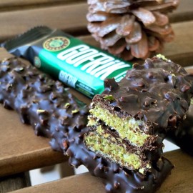 Kahve Dunyasi Gofrik Pistachio Dark Chocolate Wafers, 33 g, Pack of 24