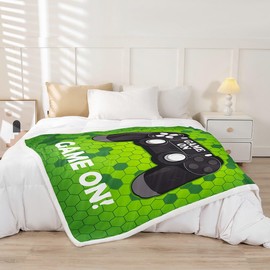 Gamepad Reversible Fleece Throw Blanket Super Soft Cozy Gamer Video Game Sherpa Blanket for Kids Women Adults Geometric Plush Blanket Green Hexagon Fuzzy Blanket for Sofa Bed(30x40 Inches)