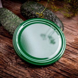 KADAX Screw Cap fi53 mm, Twist Off Metal Lid Set, Fits 115ml Jars, Replacement Lids with 4 Locking Teeth, Lids for Bottles and Mason Jars (50 Pieces, Green)