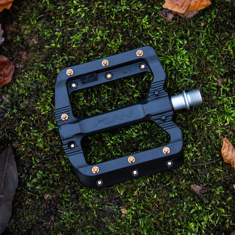 Funn Black Magic Flat Mountain Bike Pedal Set - Wide