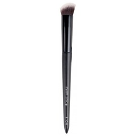 Brushworks Anti-Dark Circle Brush N°8