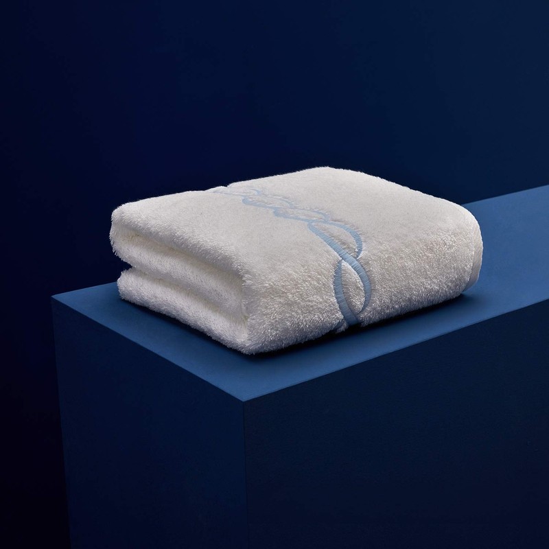 Superior 1000 Gram Egyptian Cotton Oversize 63 x 31 Bath