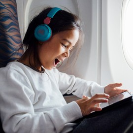 JBL JBL JR310BT Kids On-Ear Wireless Bluetooth Headphones with up to 30 Hours of Playtime - Blue, 32mm Drivers (JBLJR310BTBLUAM)