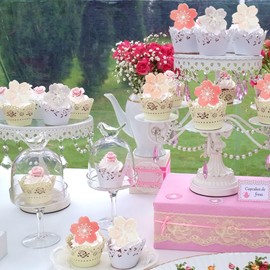 Edible Sakura Cupcakes