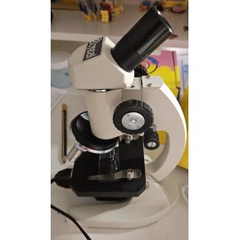 Boreal Microscope 470177-094 WF 10x Eyepiece & 4x 10x 40x Objectives & Lamp (6z)