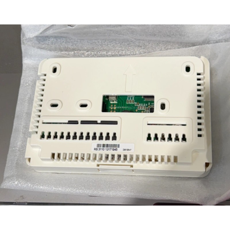 Robertshaw RS3110 Digital 5-2 Day Programmable Thermostat 1 Heat 1