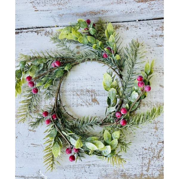 Unbranded Sparkling Cedar, Boxwood & Red Berry Candle Ring