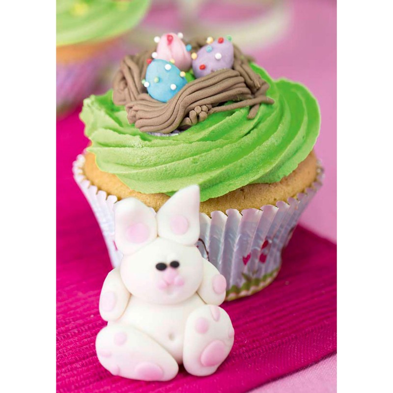 Staedter Little Easter Bunny Paper Baking Tray, Multi-Colour, 50-Piece