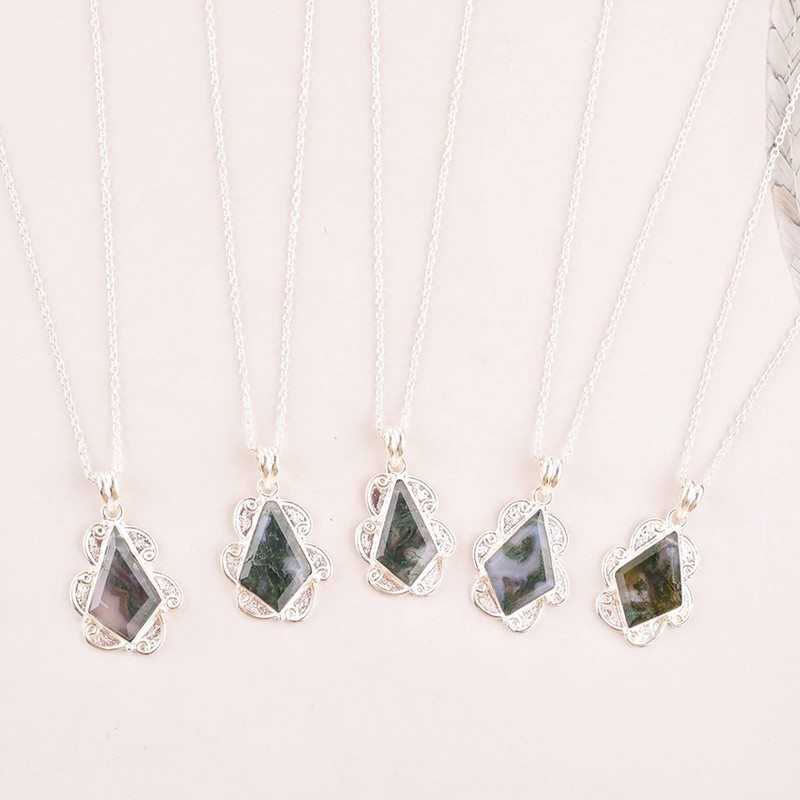 Natural Moss Agate Crystals Pendant Necklace, Kite Fancy Cabochon Gemstone,