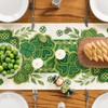 Artoid Mode Leaves Clover Shamrocks Stripes St. Patrick's Day Table