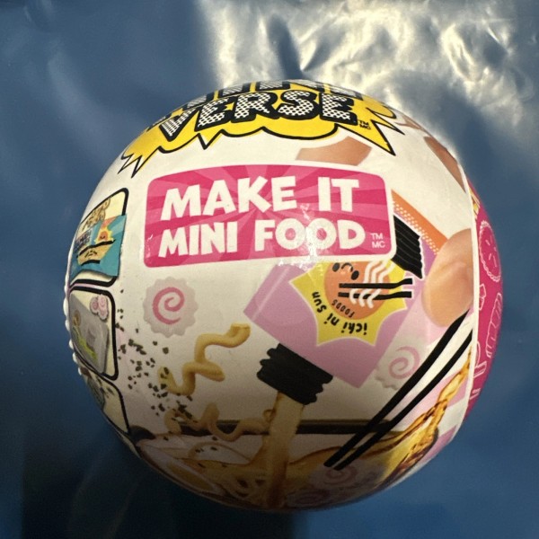 MGAâ€™s Miniverse Make It Mini Food Diner Series 2 NEW