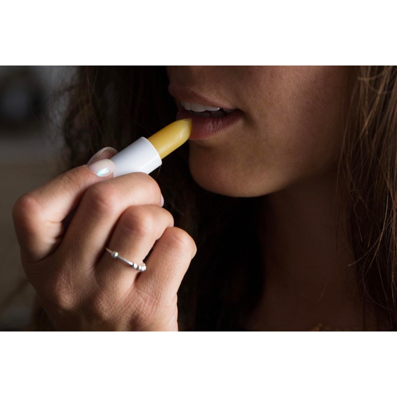 Pack x 3 Organic lip balm 5 g each. Lip