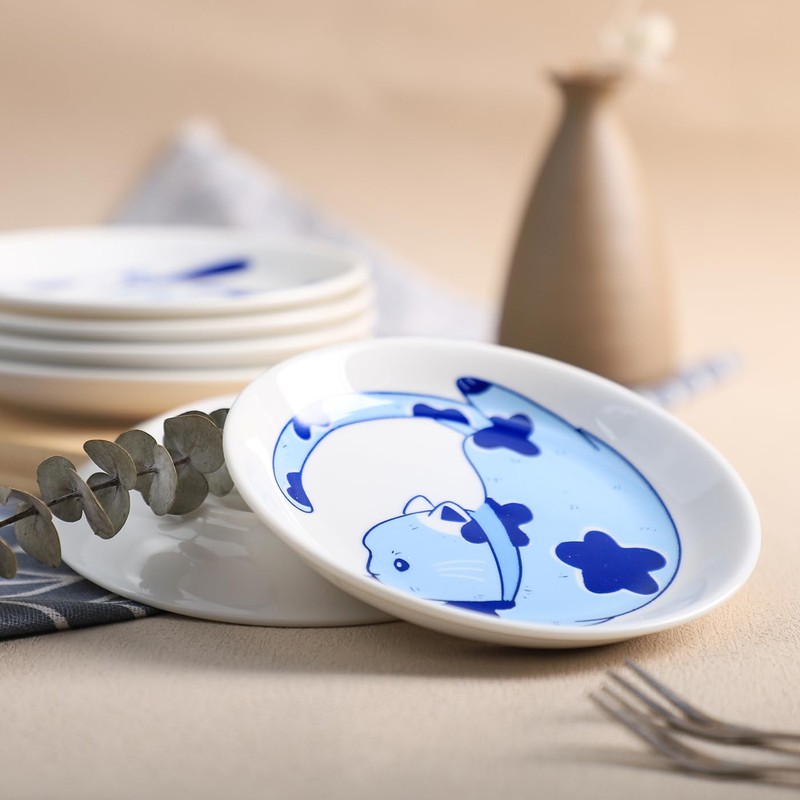Bicuzat Blue and White Porcelain Vintage Cats Pattern Dessert Plates,