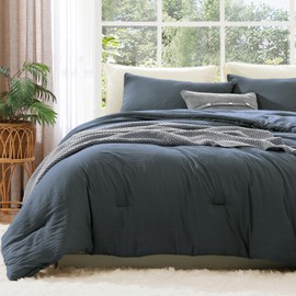 WRENSONGE King Size Comforter Set - 3 Pieces Blue Grey Comforter Prewashed Soft Lightweight for All Seasons,Fluffy Down Alternative Comforter King Size with 2 Pillow Shams