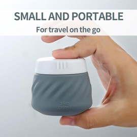 Gemice Silicone Cream Jars TSA Approved Travel Size Containers with Clear Bag, Leak-proof Travel Accessories with Lid for Cosmetic Face Body Hand Cream (4 Pack)