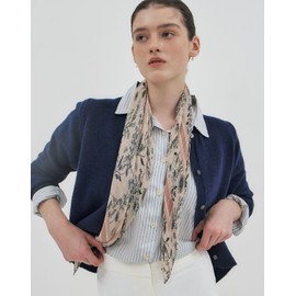 Hazzys Women's Accessories [Jardin] Toile de Jouy Pink Pleated Scarf