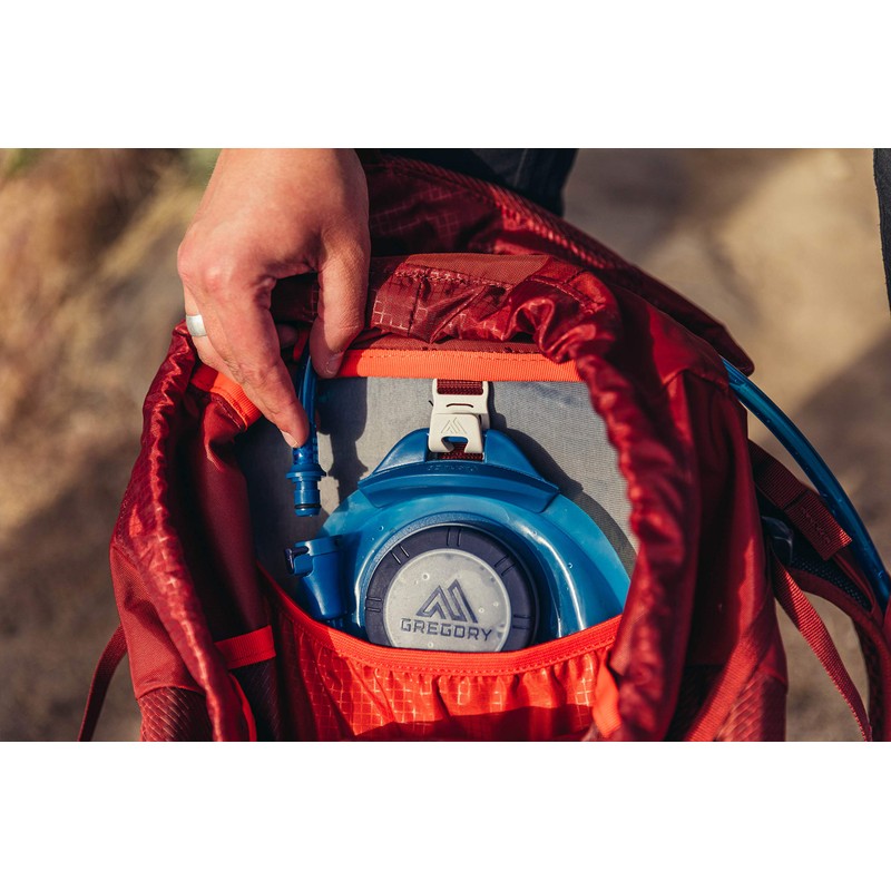 Gregory Arrio 24 Plus Size Unisex Day Hiking Backpack, Plus