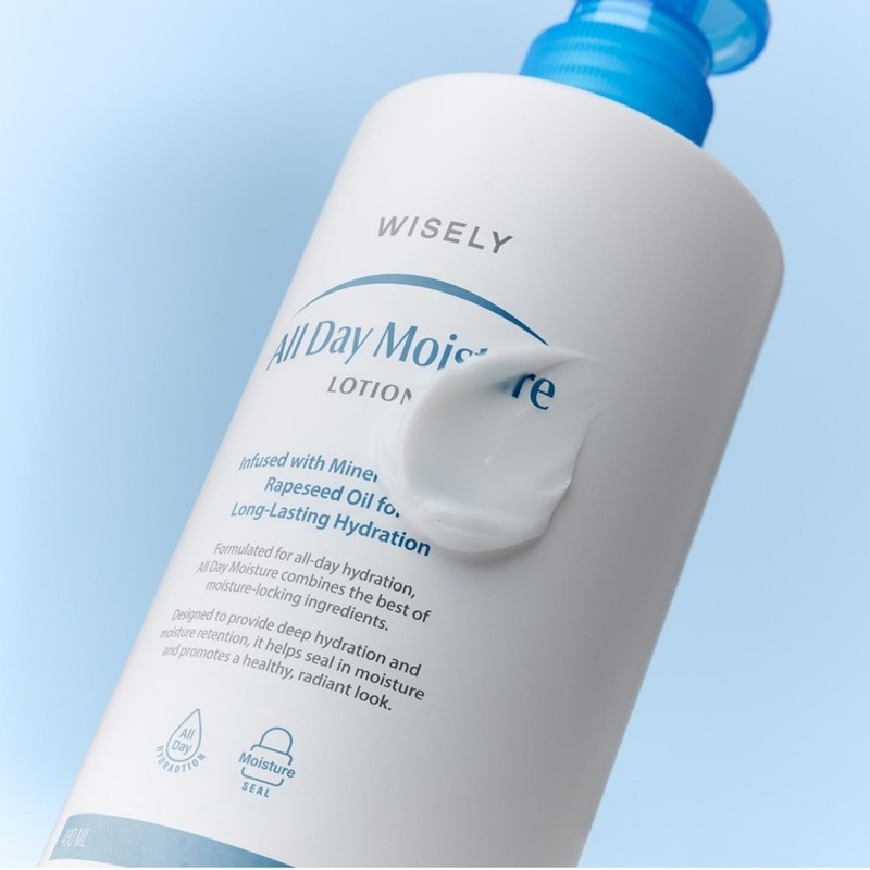 All-in-one body lotion for all seasons, non-sticky, fragrance-free, large-capacity, highly