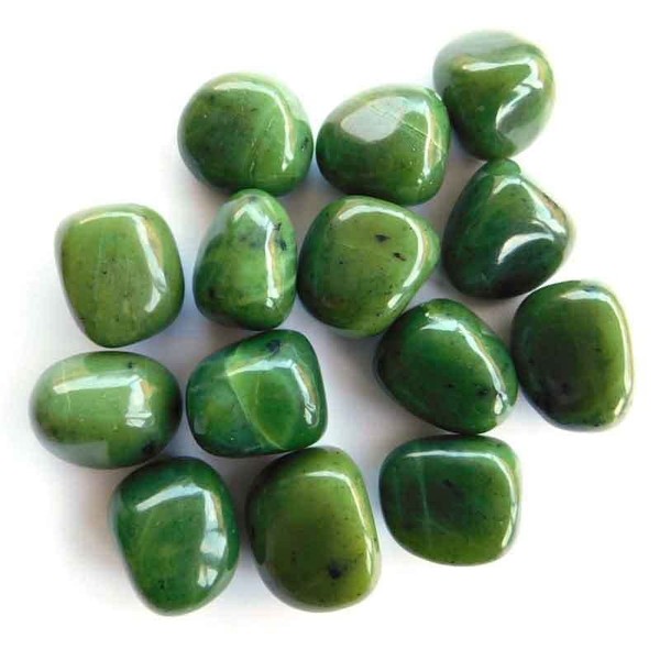 Pachamama Essentials Green Jade Tumbled - Healing Stone - Crystal Healing 20-25mm (1)