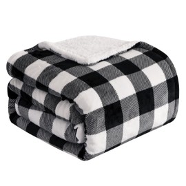 Elegant Comfort Ultra Soft Reversible Buffalo Plaid Flannel Sherpa Blanket - Cozy Silky Checkered Fleece Throw for Couch, Bed - Plush Fuzzy Warm Winter Blanket for Gift, King, Black