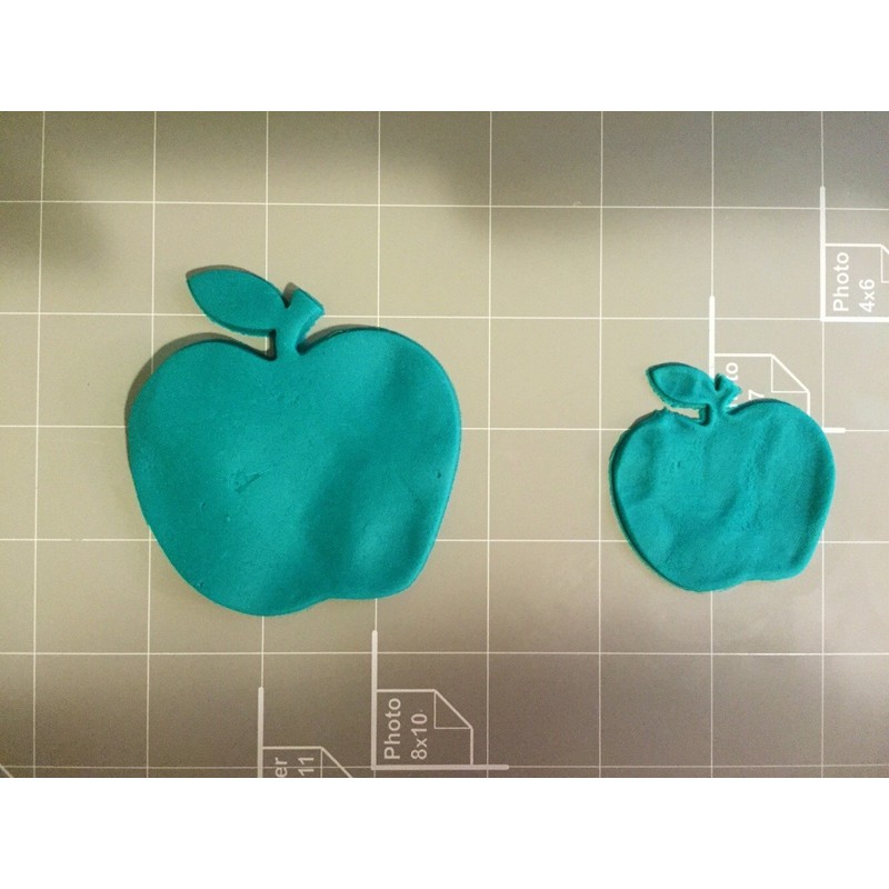 Apple Cookie Cutter (2 inch)
