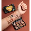 Republic Cosmetics Yuya Set de 12 tonos de sombras para