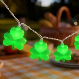 Romasaty Shamrock String Lights, 8.5Ft St Patrick's Day Decorations with 10 LED Solid Green Clover Lights, Plug in Clover Fairy String Lights for Party Bar Garden Bedroom Party Irish Holiday Decor