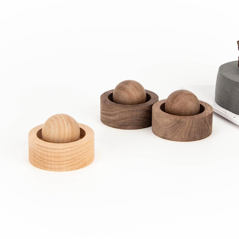 2 Pieces Wooden Essential Oil Diffusers Round Ball Aromatherapy Diffuser