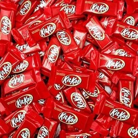 KitKat Kit Kat Snack Size – Red Crisp Wafers Snack Size Milk Chocolate Candy Bars 1LB