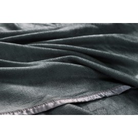 Cuddledown Silk Blanket | 100% Silk | Fleecy Soft | Moisture Wicking | Temperature Regulating | Throw Size | Charcoal Color